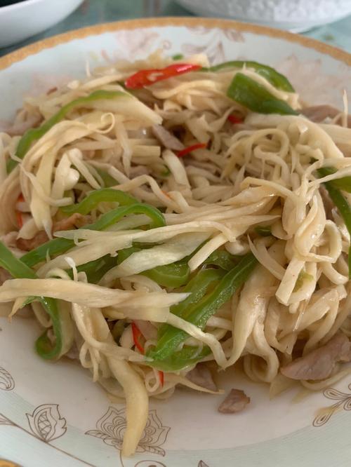 茭白炒青椒是怎么做的「茭白怎么种植番茄视频教程」 茭白炒青椒是怎么做的「茭白怎么种植番茄视频教程」 番茄种植技巧