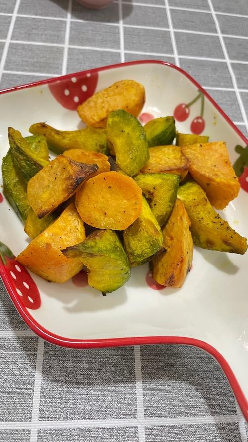 红薯炒西红柿的家常做法_地瓜怎么种植小番茄视频 红薯炒西红柿的家常做法_地瓜怎么种植小番茄视频 农业常识
