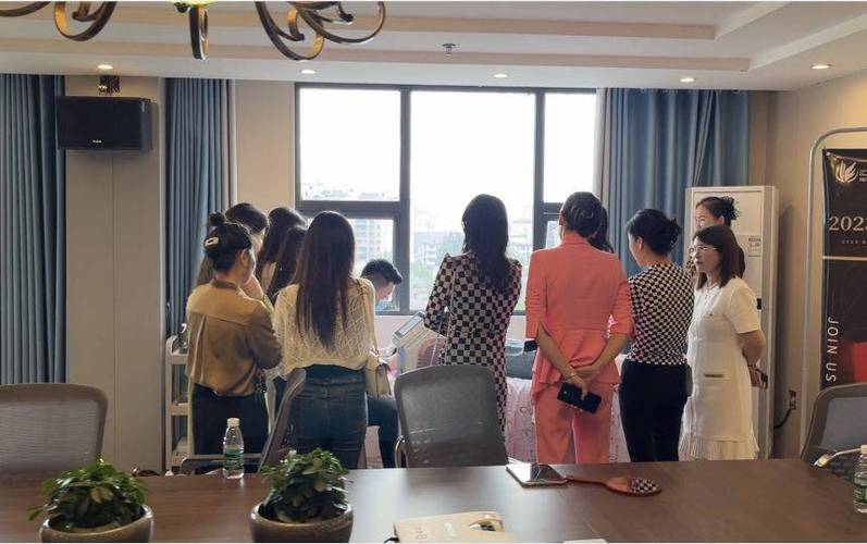 打造高效早会专题网站,开启团队高效协作新篇章 打造高效早会专题网站,开启团队高效协作新篇章 番茄病虫害防治
