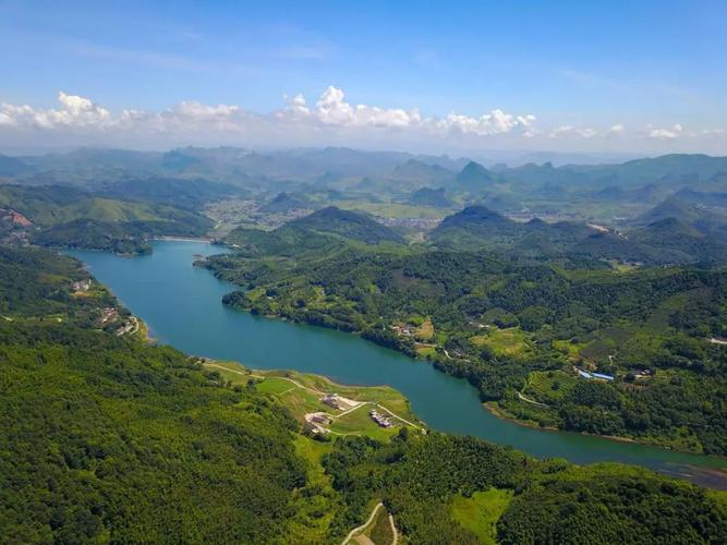 肇庆狮山,绿色生态典范，打造宜居宜业新标杆 肇庆狮山,绿色生态典范，打造宜居宜业新标杆 土壤施肥